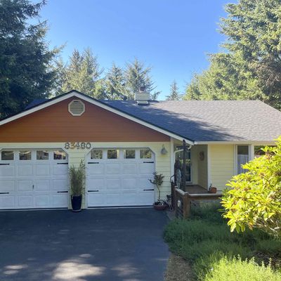 83480 Clear Lake Rd, Florence, OR 97439