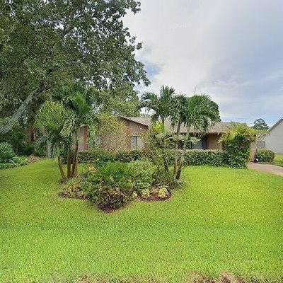 837 Fulda Ave Nw, Palm Bay, FL 32907