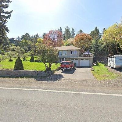 837 Lakeshore Dr, Klamath Falls, OR 97601