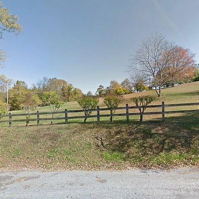 838 Woodward Rd, Sperryville, VA 22740