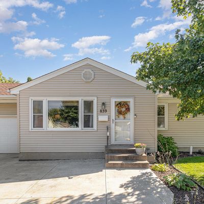 839 Spencer St S, Shakopee, MN 55379