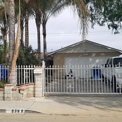 8399 Via Norte Dr, Riverside, CA 92503