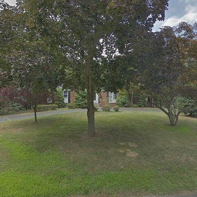 84 Carlton Ln, Harrington Park, NJ 07640