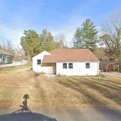 84 Hilltop Ln, Norris, TN 37828