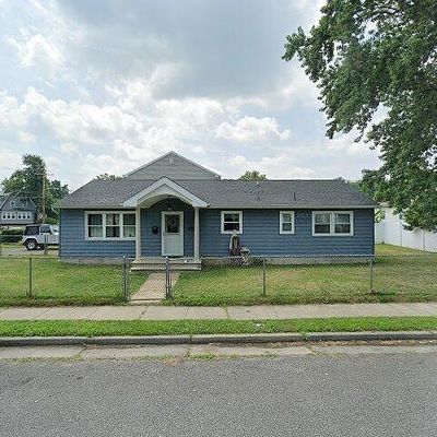 84 Ideal Ave, North Middletown, NJ 07748