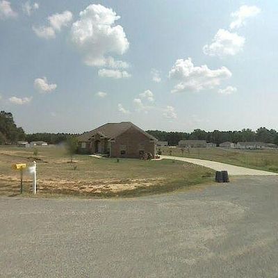 84 Robins Nest Ln, Lonoke, AR 72086