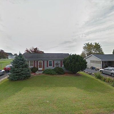 84 Sunset Ave, Chambersburg, PA 17202