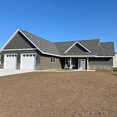 840 9 Th St Nw, Perham, MN 56573