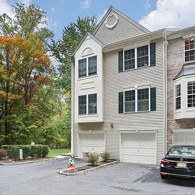 840 Roanoke Ct, Ramsey, NJ 07446