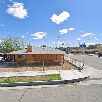 841 S 2 Nd Ave, Barstow, CA 92311