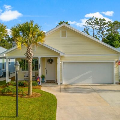 8413 Warner Pl, Panama City, FL 32408