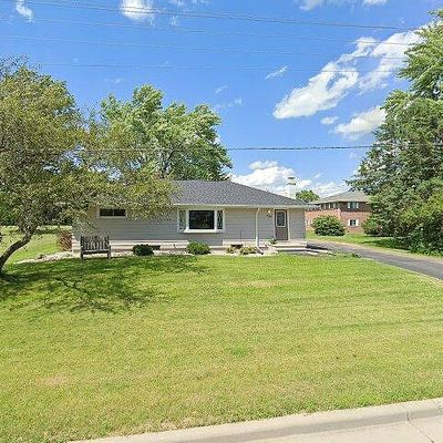 842 E Shady Ln, Neenah, WI 54956