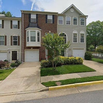 8420 Jovin Cir, Springfield, VA 22153