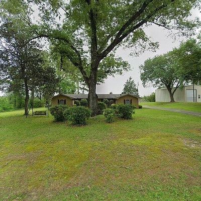 8429 Fairway Dr, Pineville, LA 71360