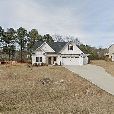 844 Warwick Ln, Carthage, NC 28327