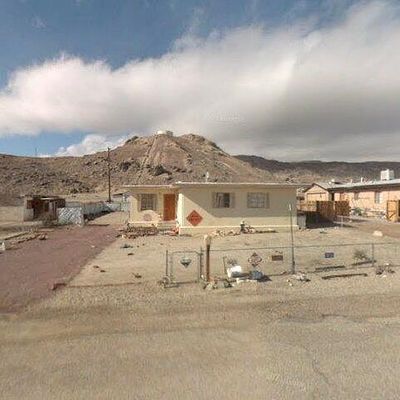 84432 8 Th St, Trona, CA 93562