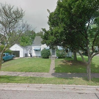 900 Ardella Ave, Akron, OH 44306