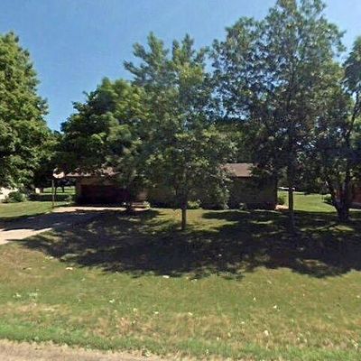 900 Country Club Dr Sw, Melrose, MN 56352