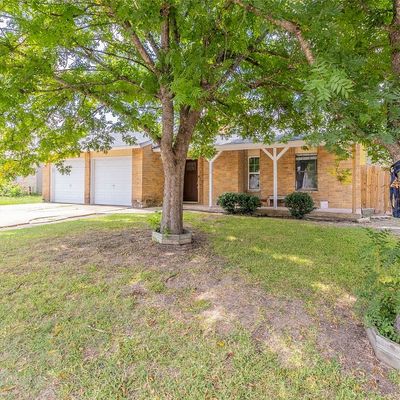 900 Lawnmont Dr, Round Rock, TX 78664