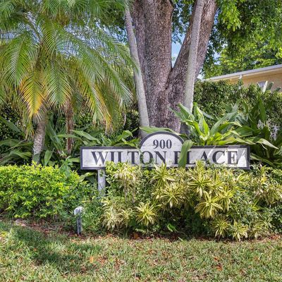 900 Ne 26th St, Wilton Manors, FL 33305