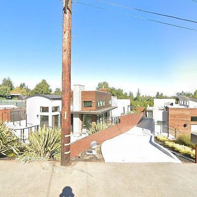 901 Loyola Dr, Los Altos, CA 94024