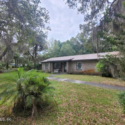 901 Palmetto St, Welaka, FL 32193