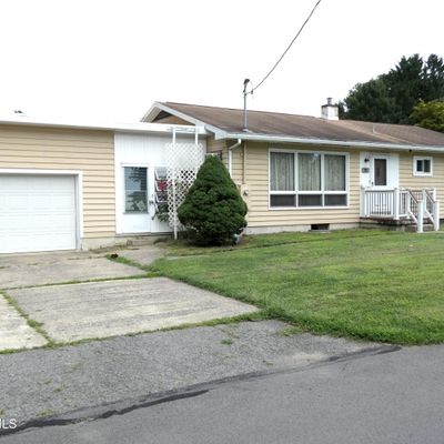 901 Shakespeare Ave, Milton, PA 17847