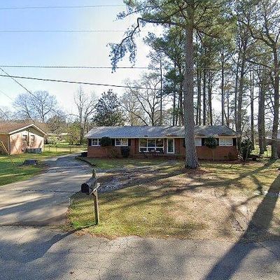 901 Terry Rd, Anniston, AL 36207