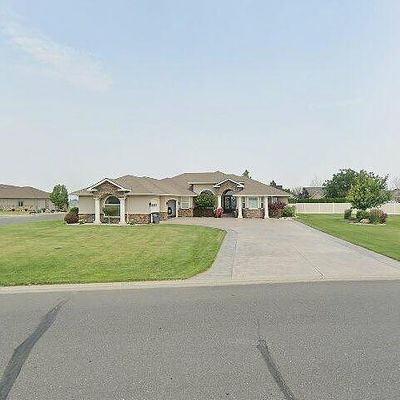 9012 Dune Lake Rd Se, Moses Lake, WA 98837