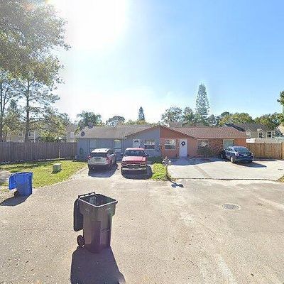 9018 Lake Place Ln, Tampa, FL 33634