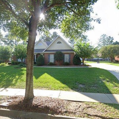 902 Edinburgh Way, Dothan, AL 36305