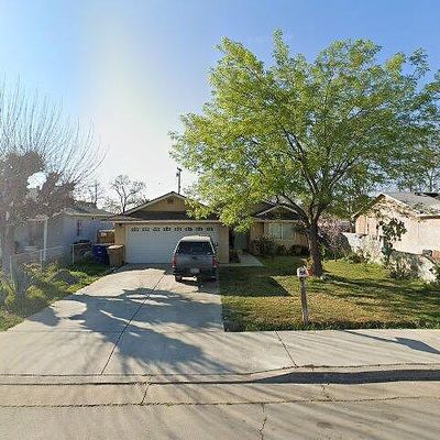 902 Melwood St, Bakersfield, CA 93307