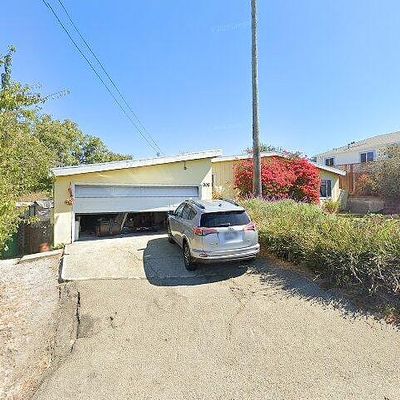 902 Saint Andrews Dr, El Sobrante, CA 94803