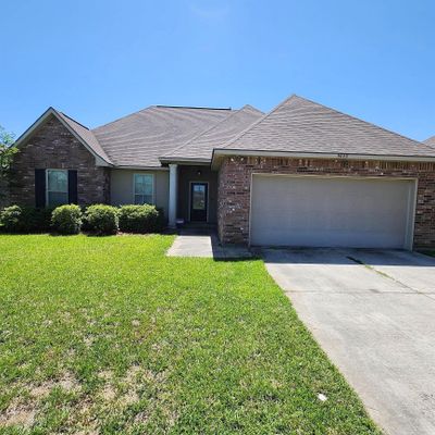 9028 Redwood Lake Blvd, Zachary, LA 70791