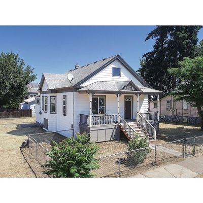 903 E 8 Th St, The Dalles, OR 97058