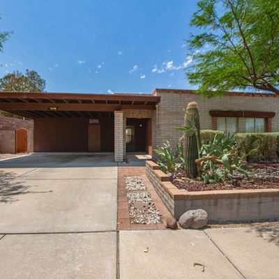 9038 E 2 Nd Pl, Tucson, AZ 85710