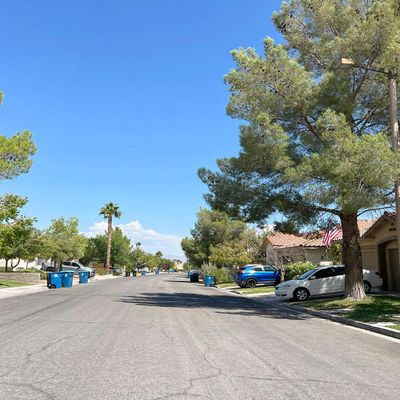 904 Royal Birch Ln, Las Vegas, NV 89144