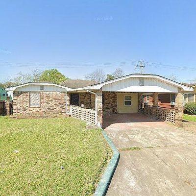 905 Bank Dr, Galena Park, TX 77547