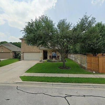 905 Hyde Park Dr, Round Rock, TX 78665