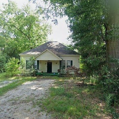 905 Milly Francis St, Wetumpka, AL 36092