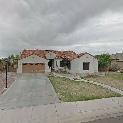 905 N Thunderbird Ave, Gilbert, AZ 85234