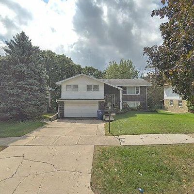 9057 W 93 Rd St, Hickory Hills, IL 60457