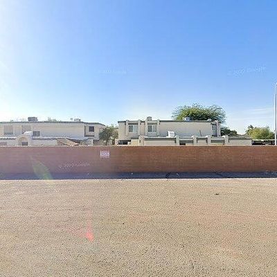 9058 N 51 St Ln, Glendale, AZ 85302