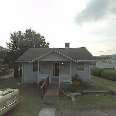 906 Allegheny Ave, New Kensington, PA 15068