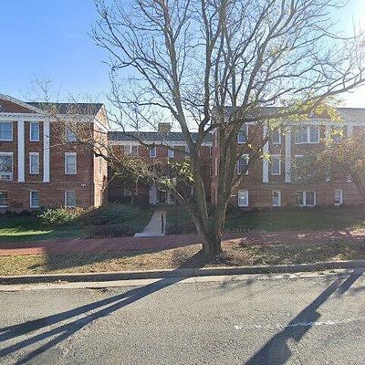 906 S Washington St #201, Alexandria, VA 22314