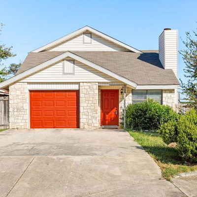 906 Sundance St, New Braunfels, TX 78130