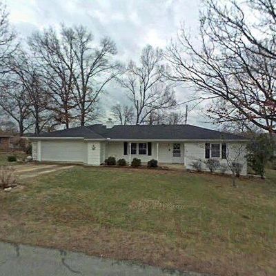 906 Windbrook St, Mountain Home, AR 72653