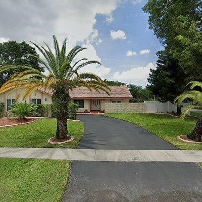 9061 Nw 13 Th St, Plantation, FL 33322