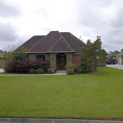 9066 Willow Point Dr, Denham Springs, LA 70726