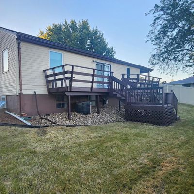 907 6 Th St Sw, Pipestone, MN 56164